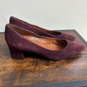 Aquatalia Women's Burgundy Suede Low Block Heel Pumps